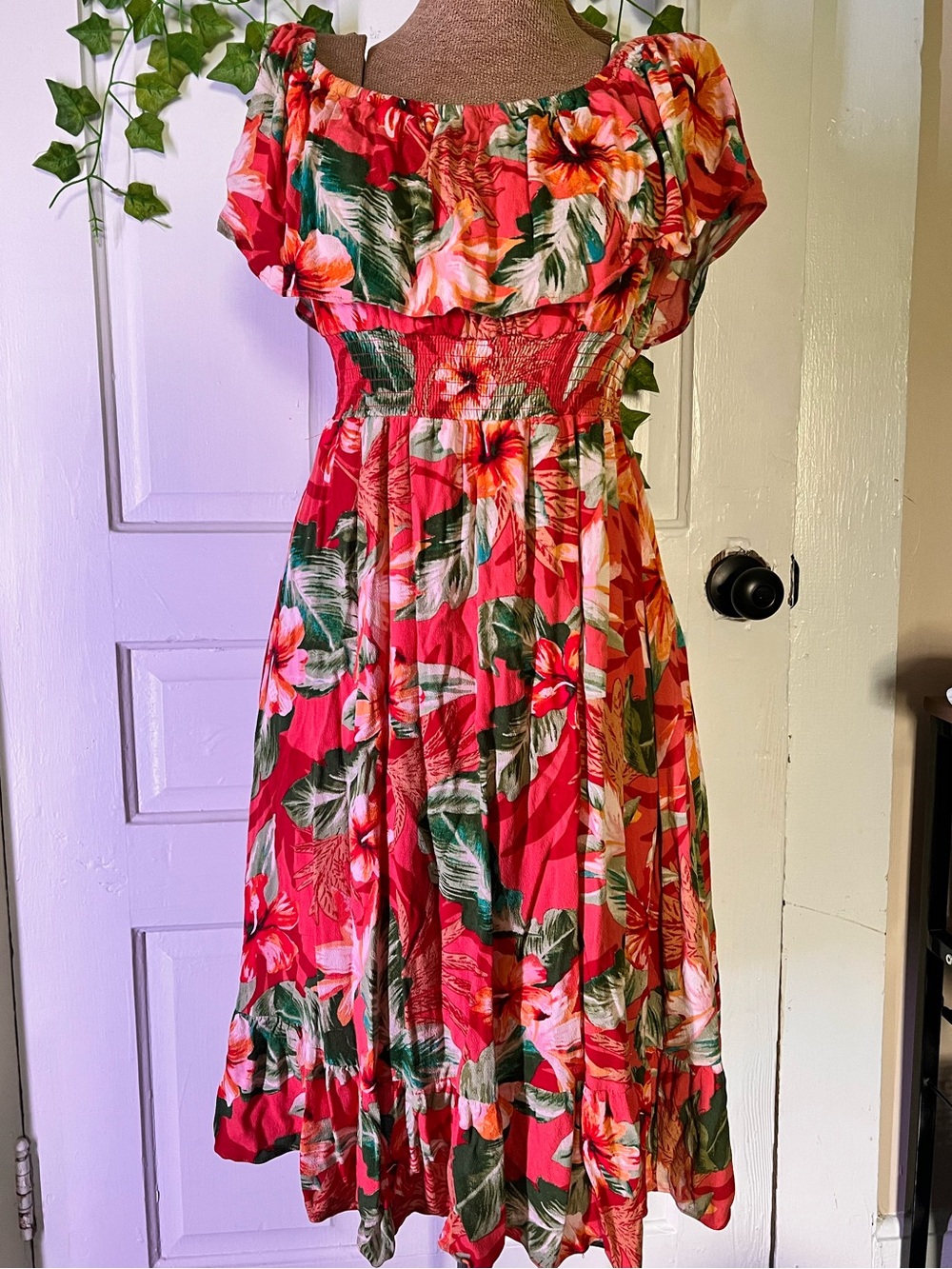 Forever 21 Floral Off-Shoulder Midi Dress in Tropical Red